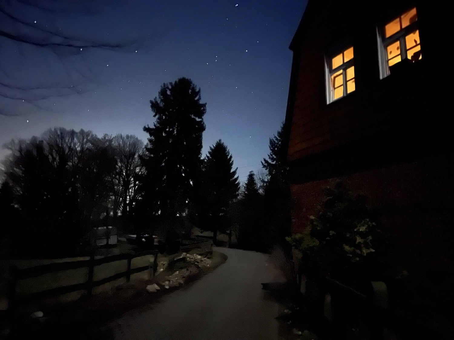 Hof Drögemühle - Landwirtschaft - nächtlicher Sternenhimmel